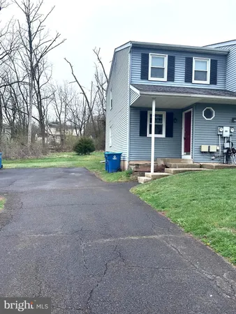 $1,700 | 28 Winard Circle, Sellersville, PA 18960