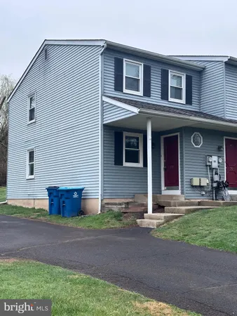 $1,700 | 28 Winard Circle, Sellersville, PA 18960