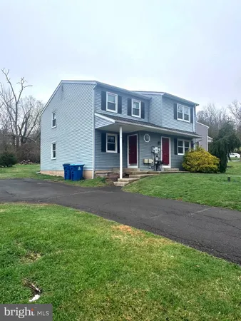 $1,700 | 28 Winard Circle, Sellersville, PA 18960