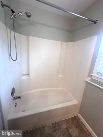 $1,700 | 28 Winard Circle, Sellersville, PA 18960