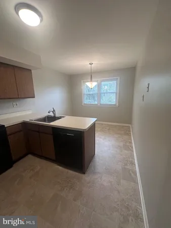 $1,700 | 28 Winard Circle, Sellersville, PA 18960