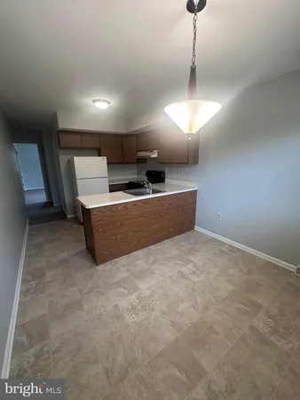 $1,700 | 28 Winard Circle, Sellersville, PA 18960