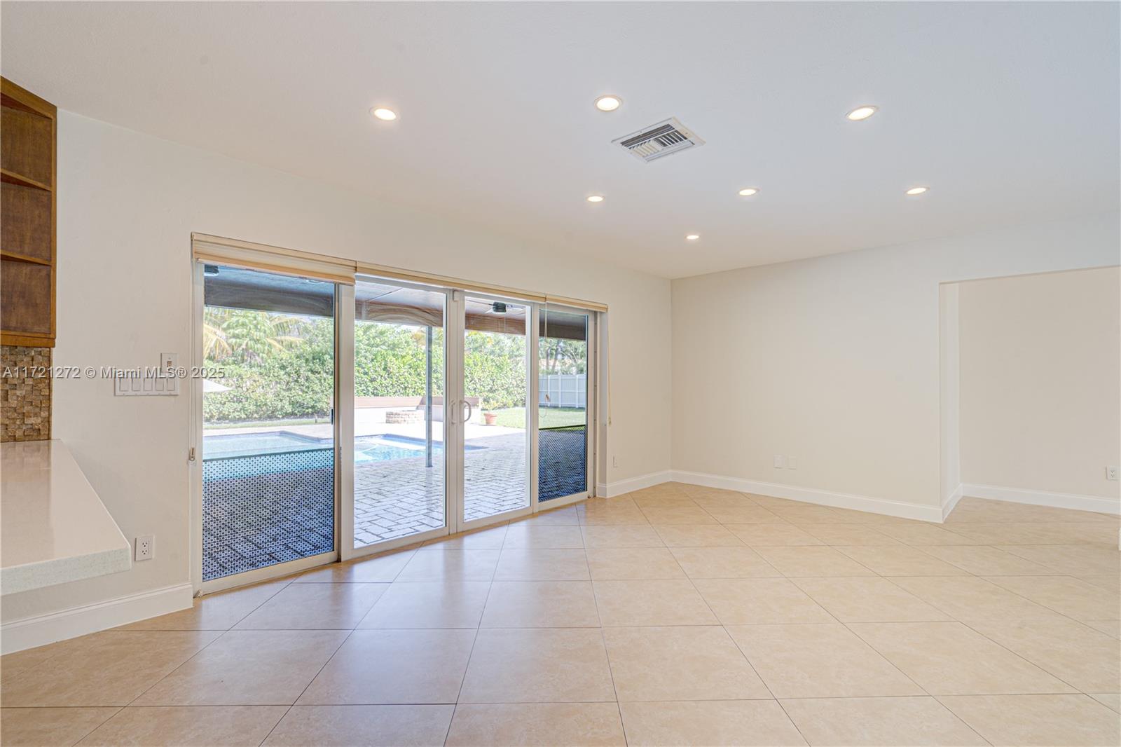 9641 Southwest 94th Street Miami, FL 33176 - Photo 11 of 60