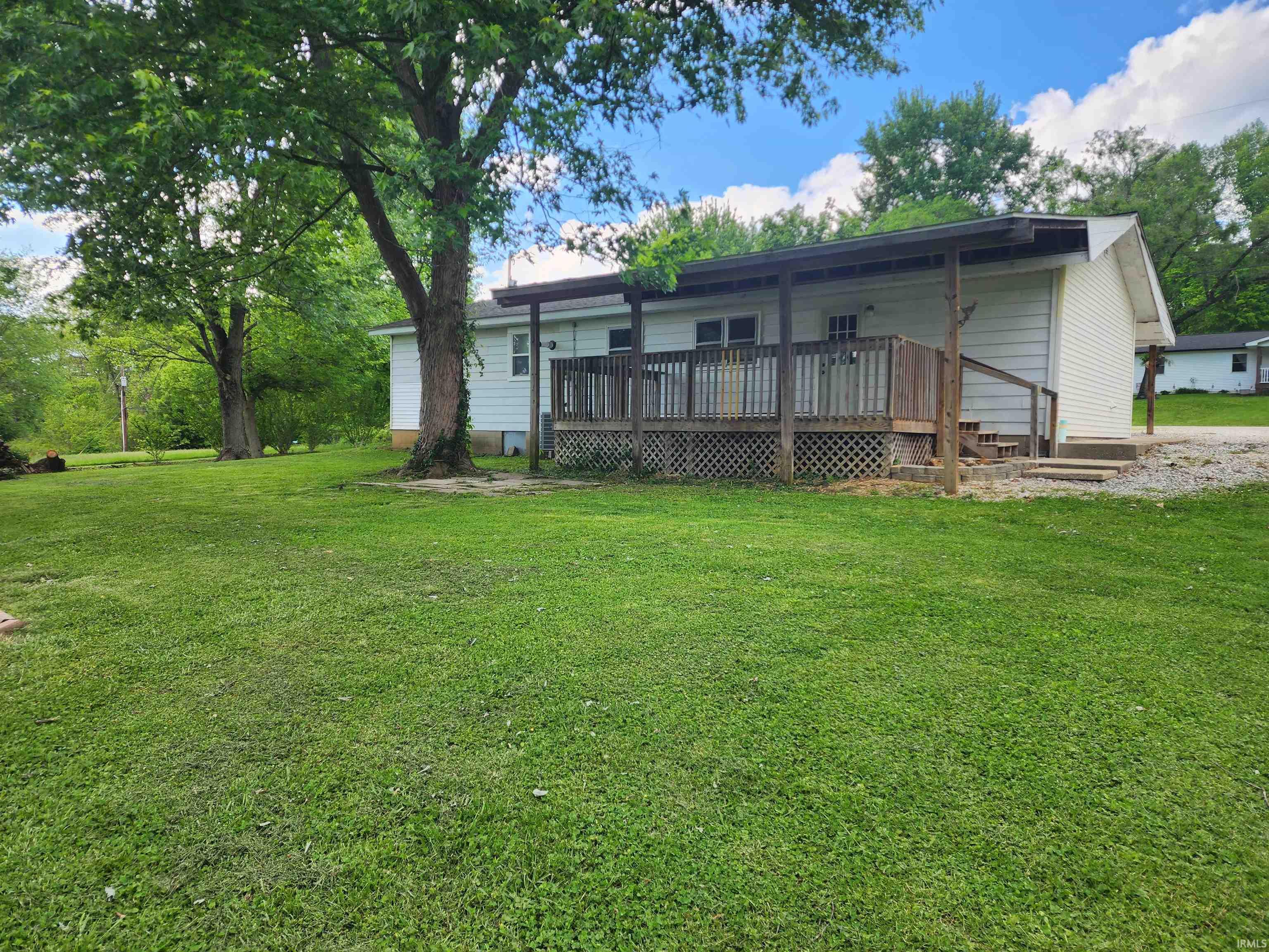 303 Mitchell Street Avoca, IN 47462 - Photo 6 of 30