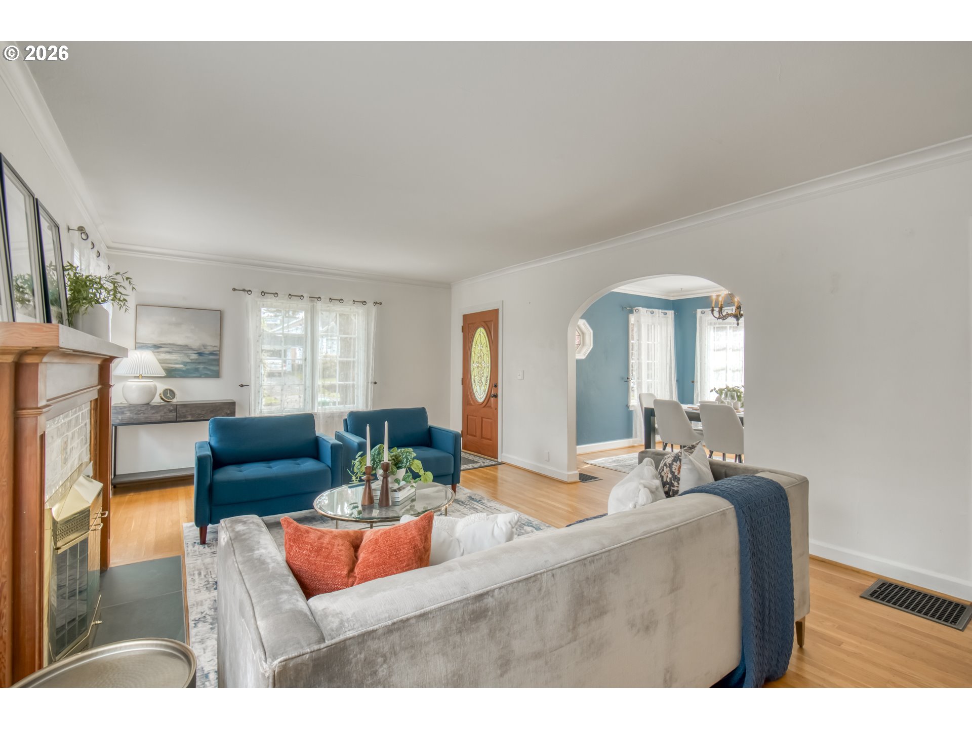 4315 Northeast Laurelhurst Place Portland, OR 97213 - Photo 6 of 36