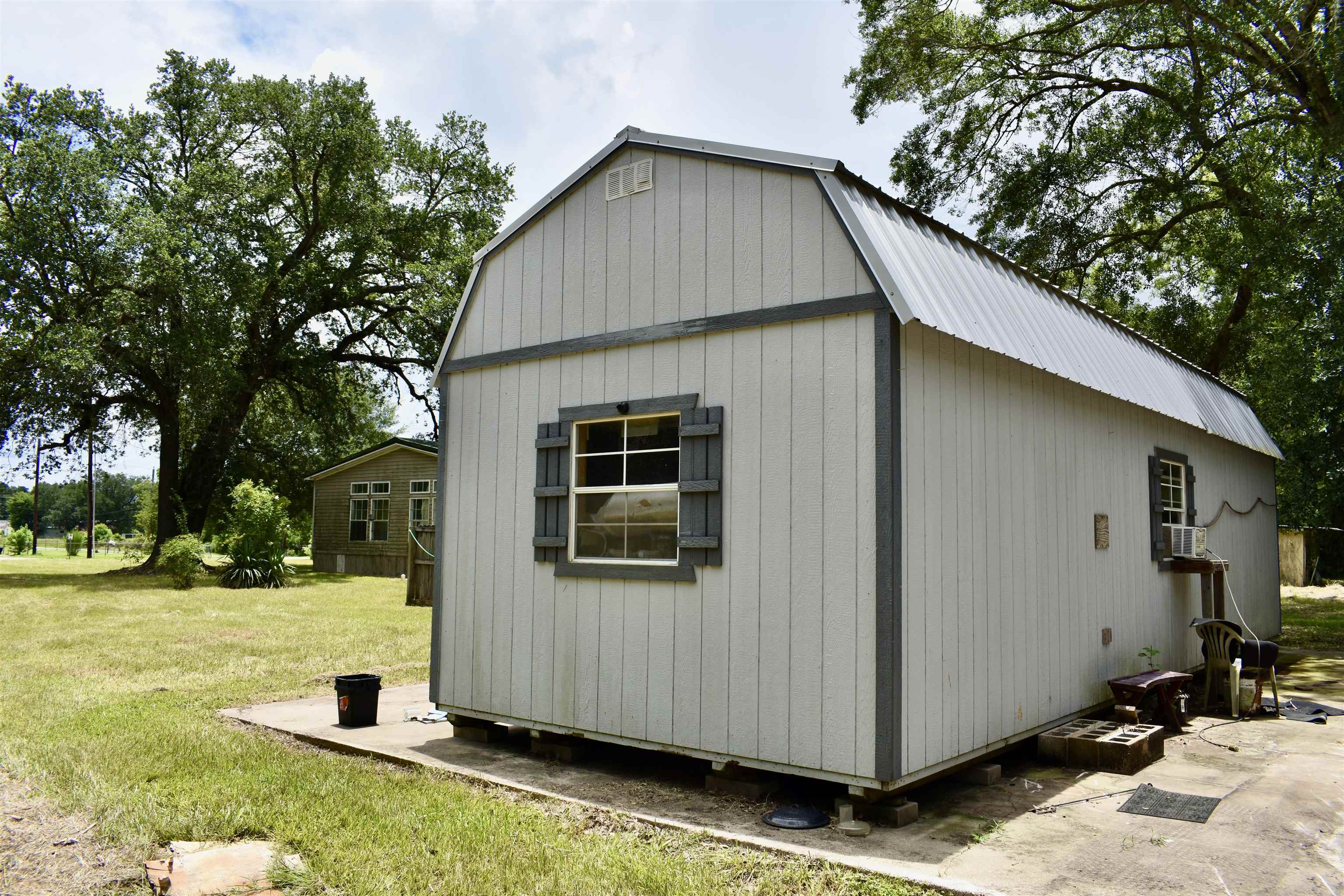 325 Goss Road Orange, TX 77632 - Photo 14 of 32