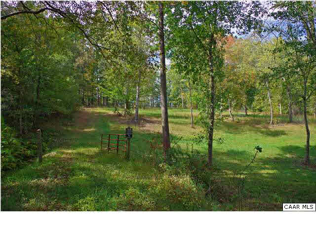 2911 Milton Road Charlottesville, VA 22902 - Photo 2 of 4 a open area with river and trees