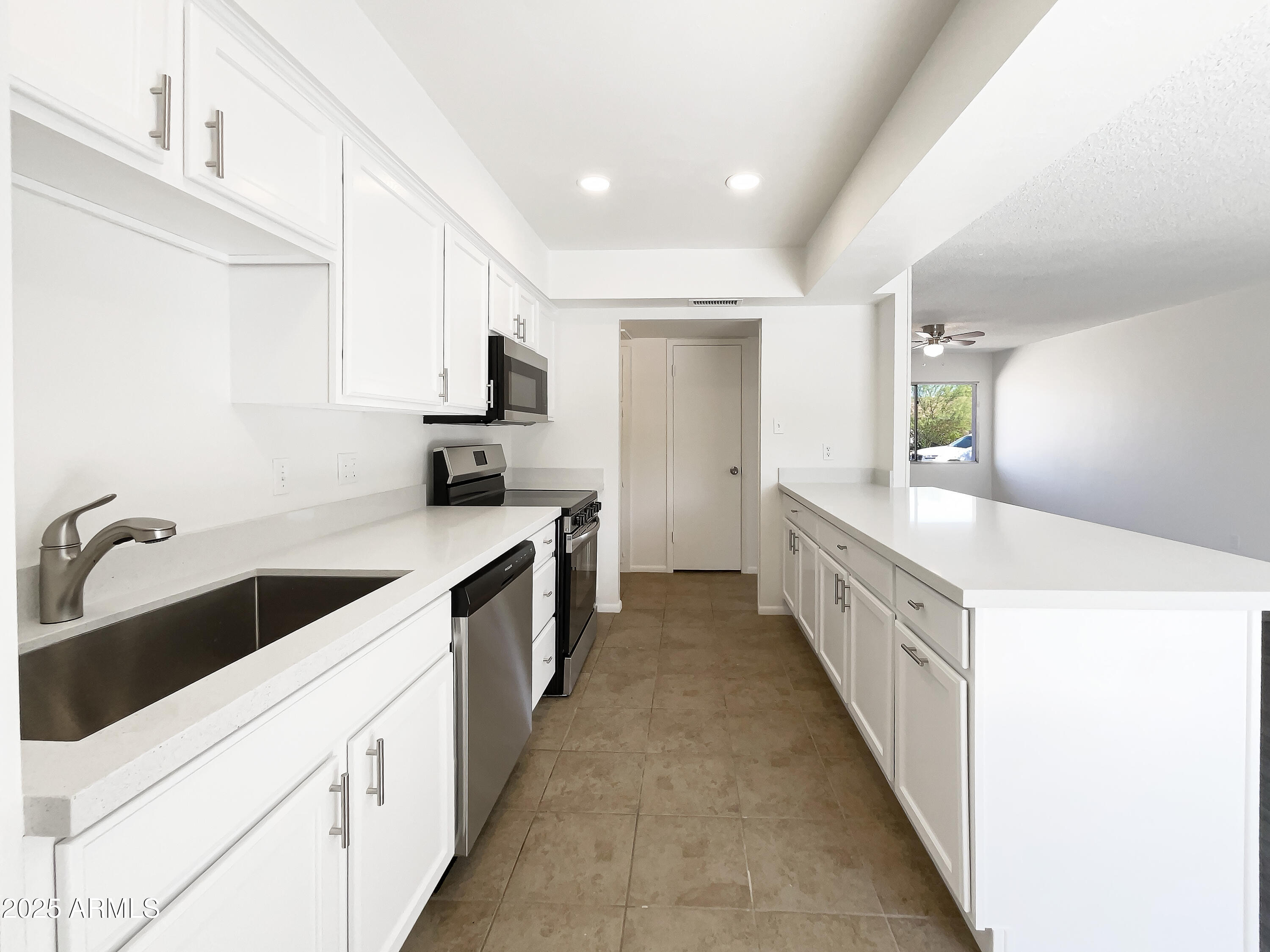 3479 East Presidio Road Phoenix, AZ 85032 - Photo 14 of 24 listing_13