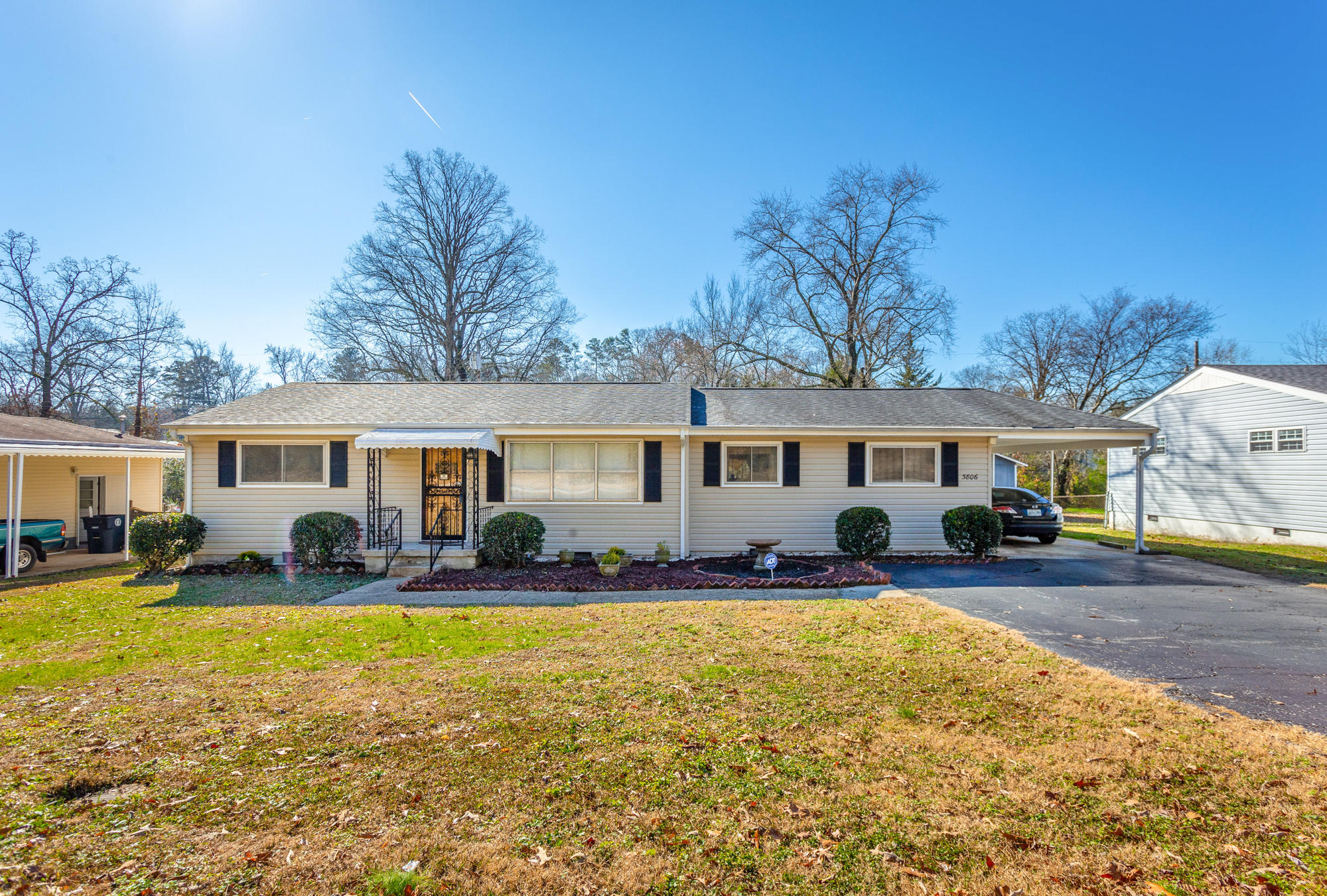 3806 Bennett Road Chattanooga, TN 37412 - Photo 2 of 40 3806 Bennett Rd. HD ALL-31