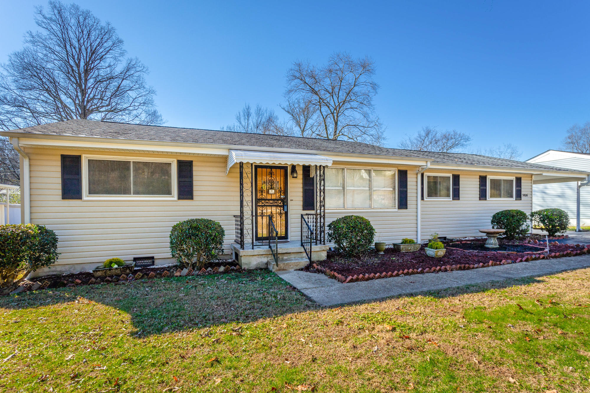 3806 Bennett Road Chattanooga, TN 37412 - Photo 3 of 40 3806 Bennett Rd. HD ALL-34