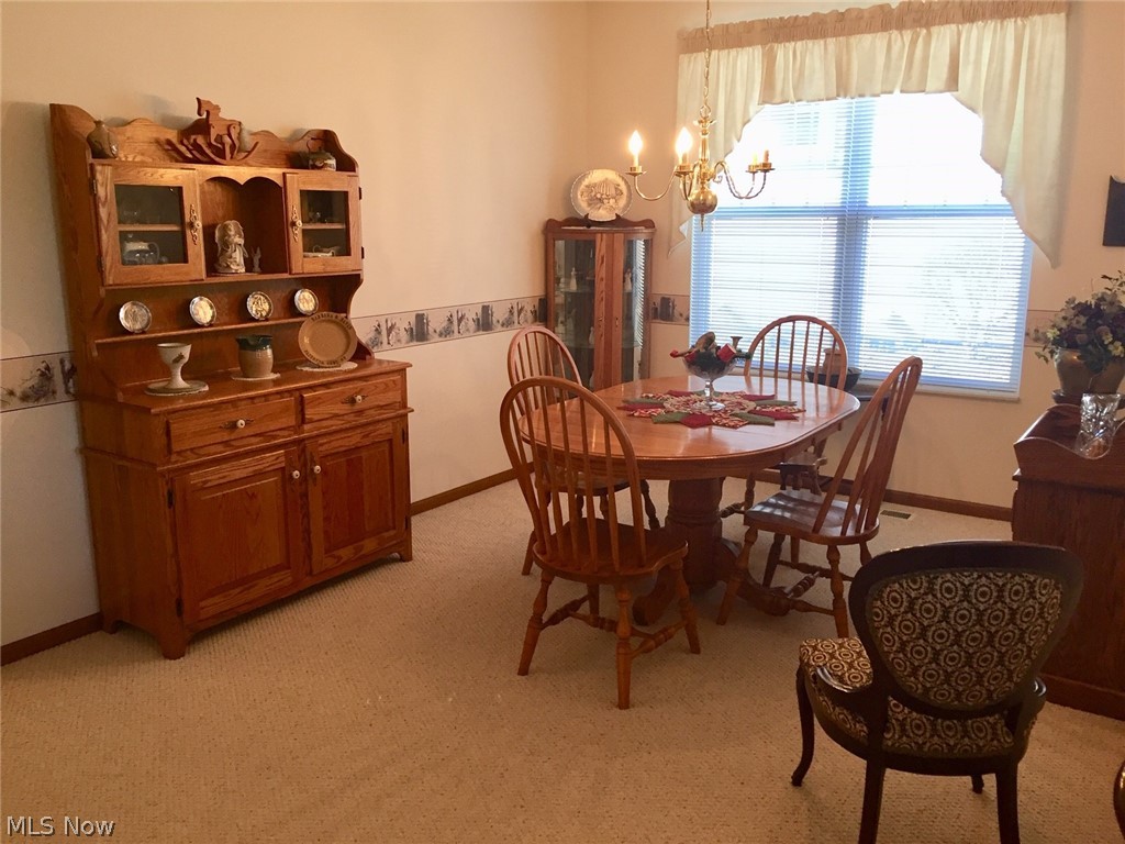 2352 Roxbury Road Avon, OH 44011 - Photo 2 of 33 Gallery Image 2