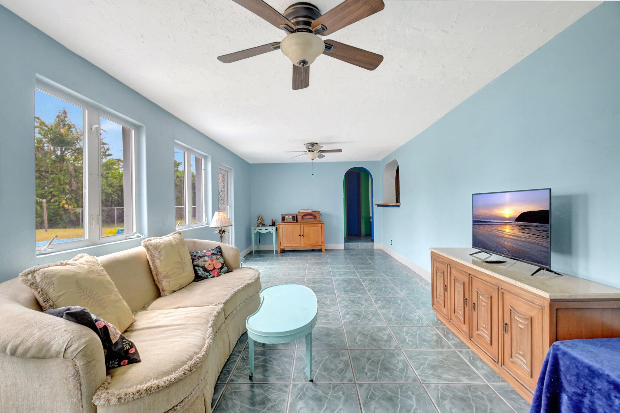 5400 Washington Road Delray Beach, FL 33484 - Photo 20 of 49 27-web-or-mls-DSC_4045