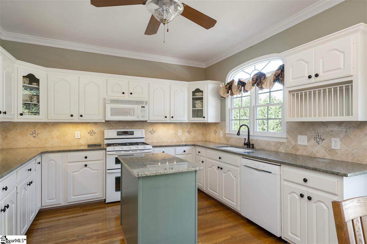 346 Old South Road Duncan, SC 29334 - Photo 10 of 34 Gallery Image 10