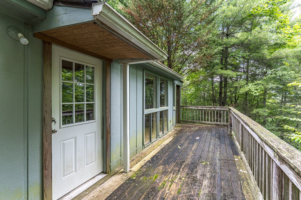 286 R J Mountain View Drive Murphy, NC 28906 - Photo 3 of 35