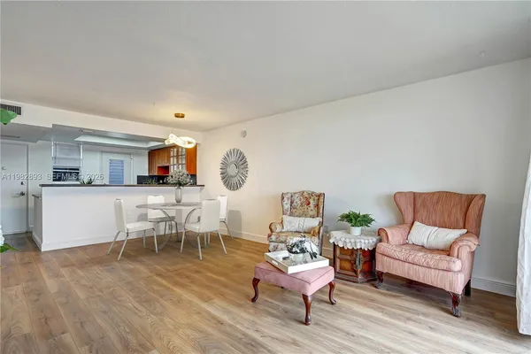 $2,200 | 3020 Marcos Drive, Unit S108, Aventura, FL 33160