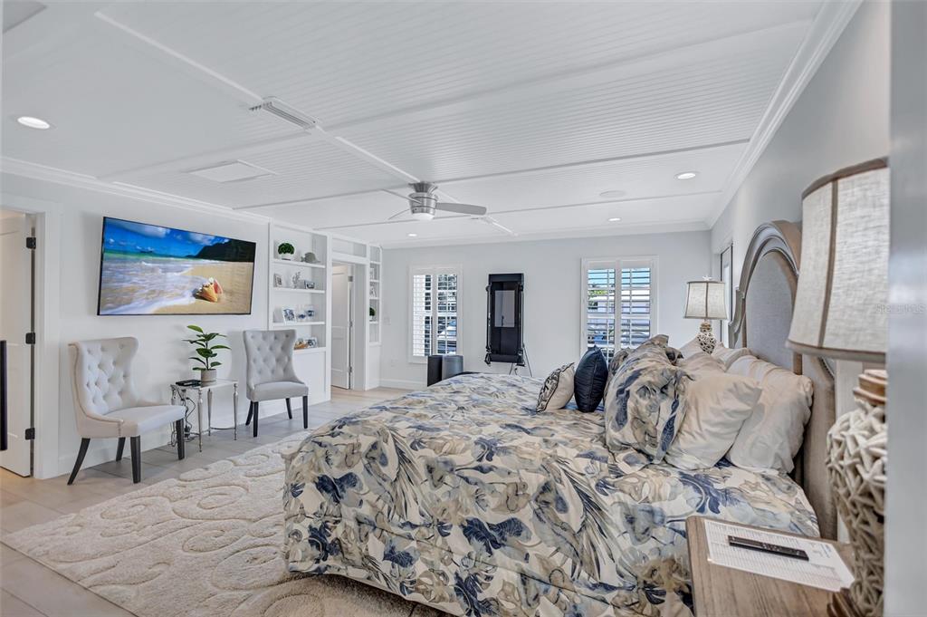 571 Ranger Lane Longboat Key, FL 34228 - Photo 36 of 89 Gallery Image 36