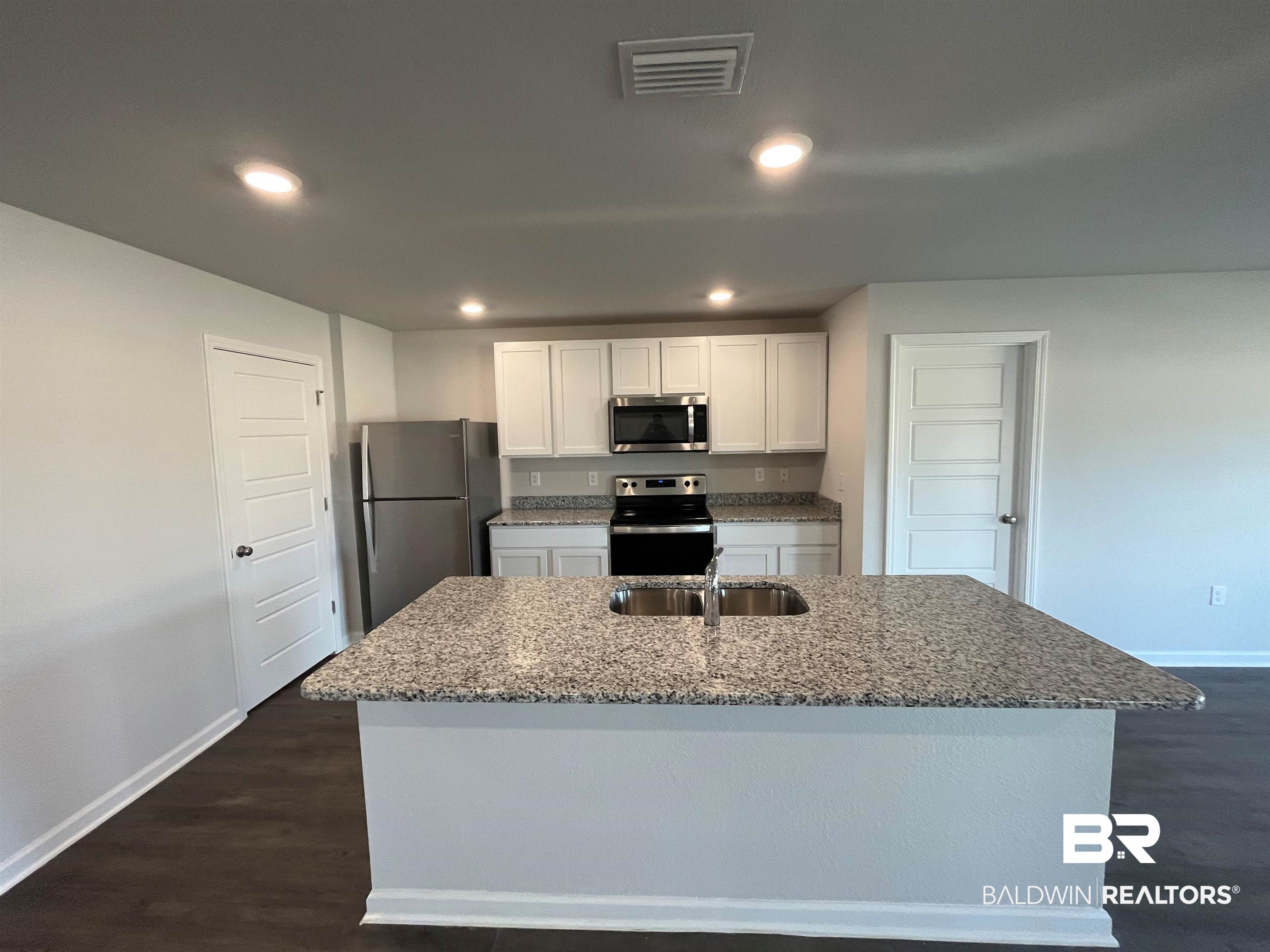 32018 Terranova Loop Lillian, AL 36549 - Photo 2 of 18
