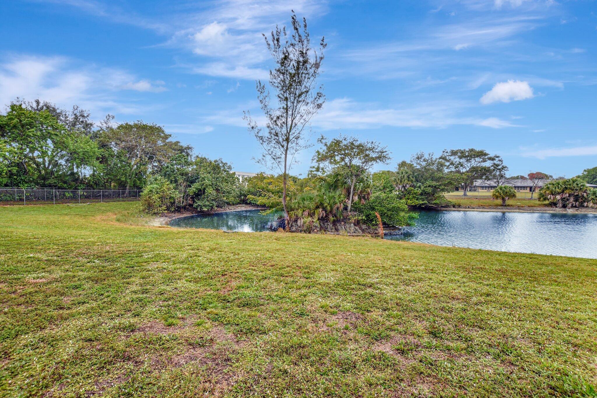 10230 Allegro Drive Boca Raton, FL 33428 - Photo 17 of 20 LAKE