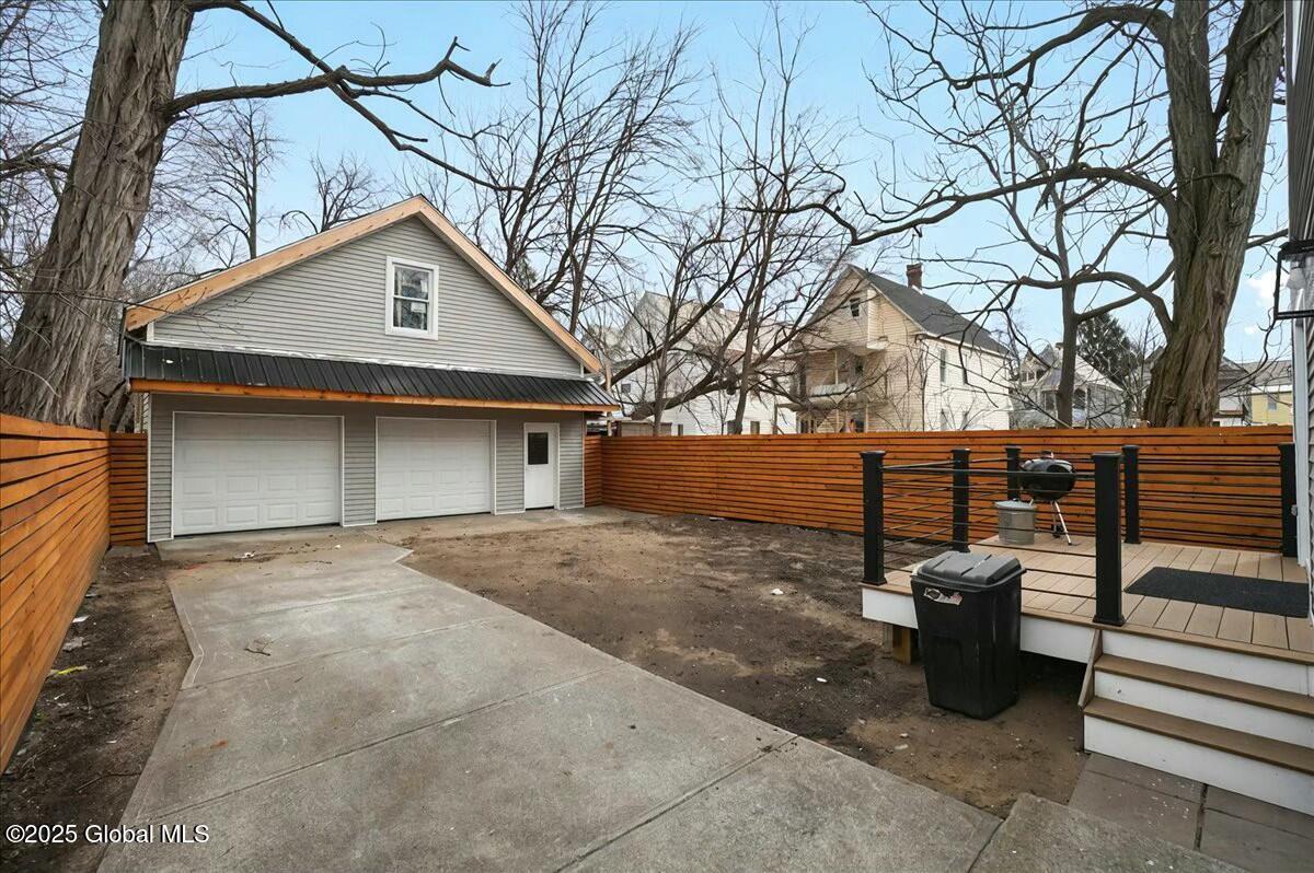 701 Vale Place Schenectady, NY 12308 - Photo 13 of 43 tempImageo8CLvx