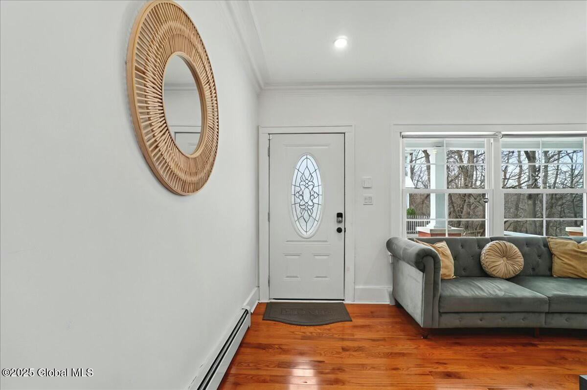 701 Vale Place Schenectady, NY 12308 - Photo 16 of 43 tempImagel50Mei