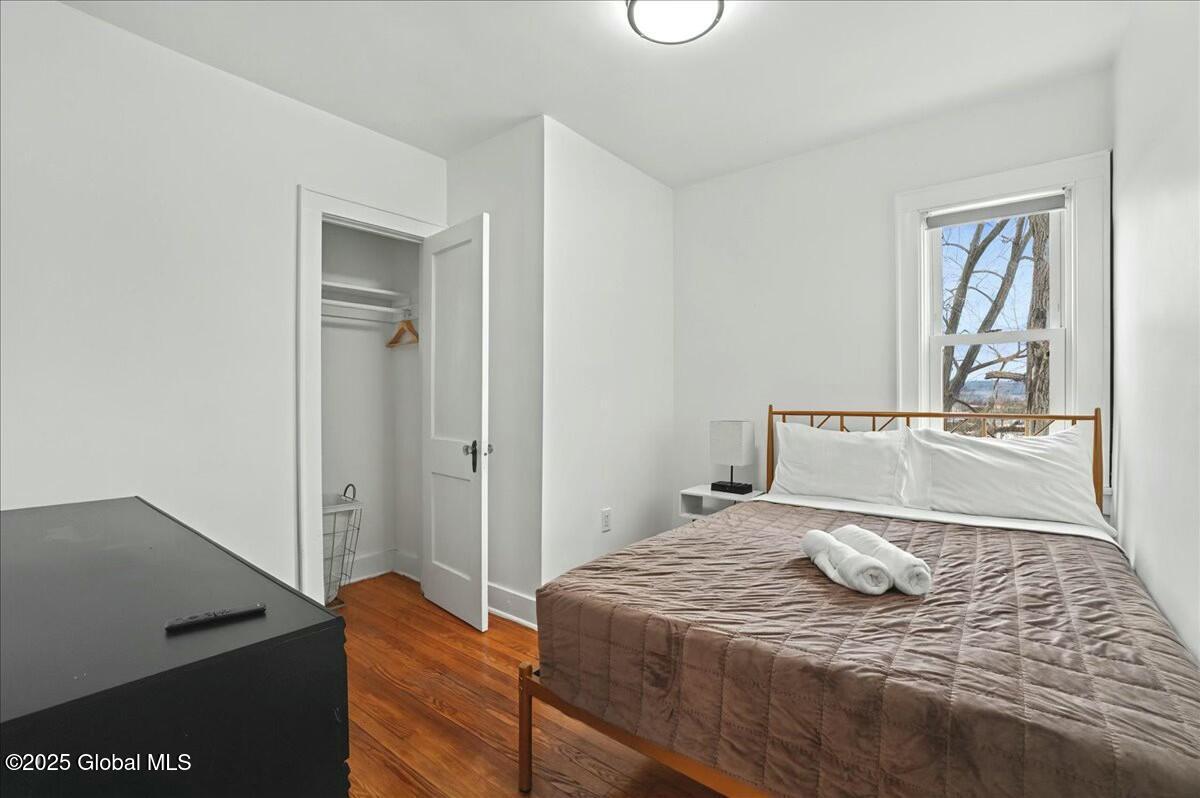 701 Vale Place Schenectady, NY 12308 - Photo 34 of 43 tempImage3IVYUN