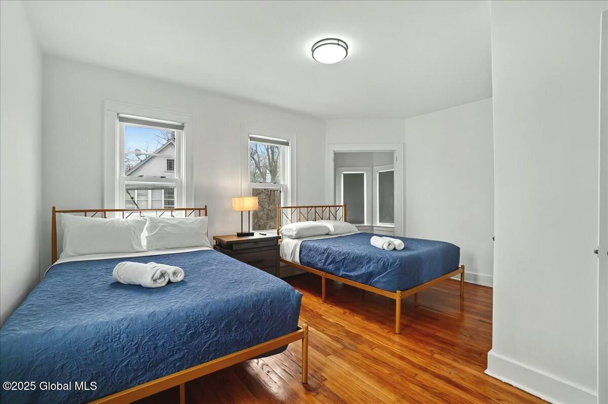 701 Vale Place Schenectady, NY 12308 - Photo 37 of 43 tempImageD5zOIu