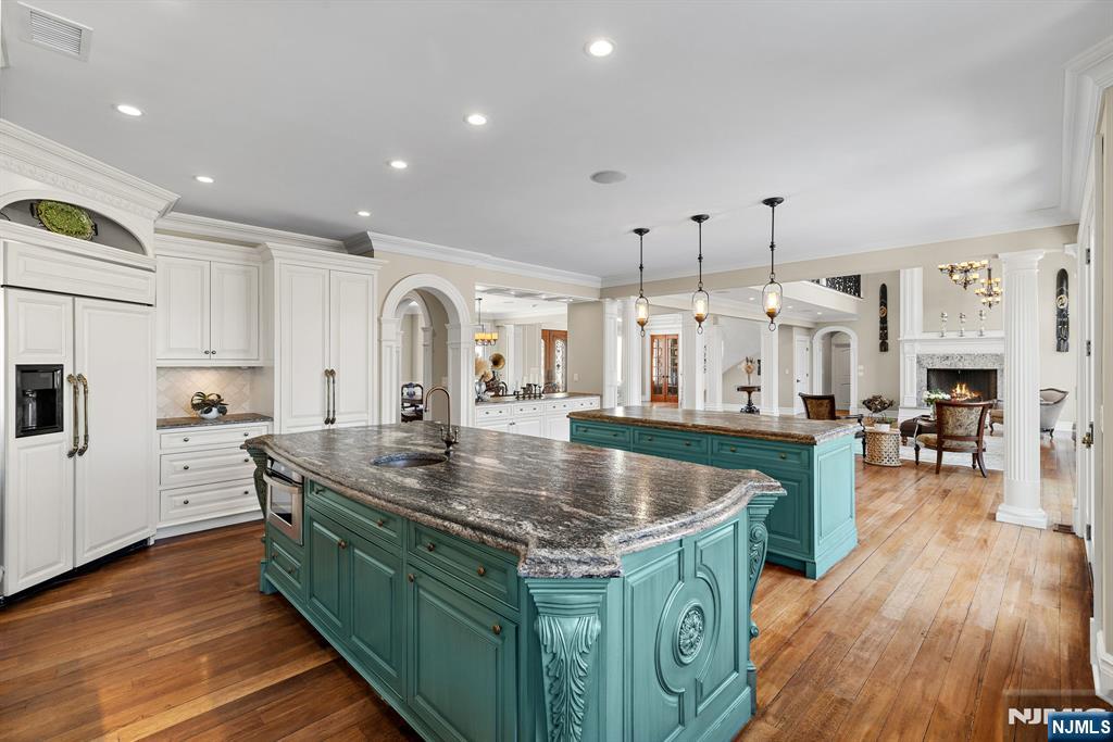 69 Woodland Road Montvale, NJ 07645 - Photo 15 of 50