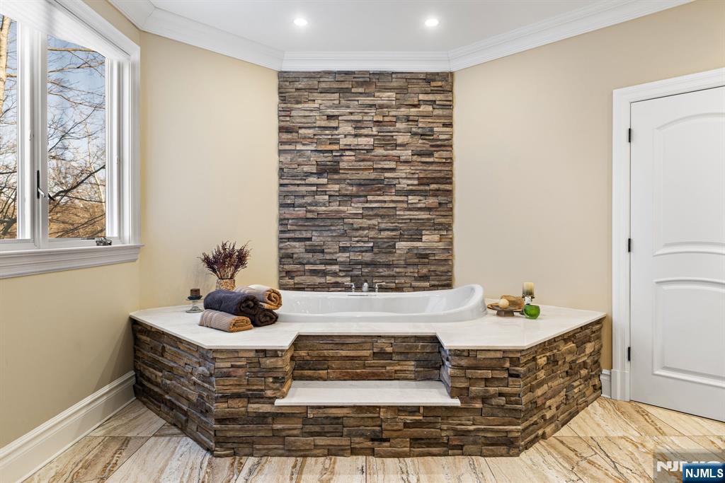 69 Woodland Road Montvale, NJ 07645 - Photo 23 of 50