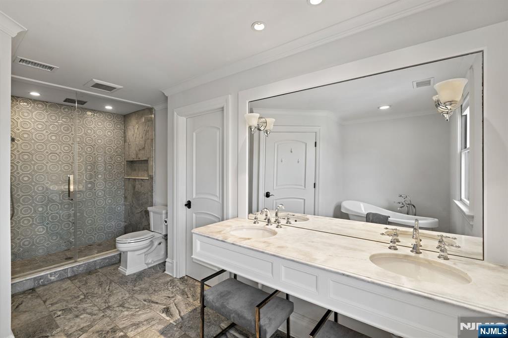 69 Woodland Road Montvale, NJ 07645 - Photo 30 of 50