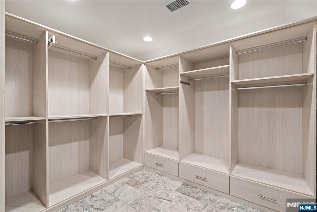 69 Woodland Road Montvale, NJ 07645 - Photo 32 of 50