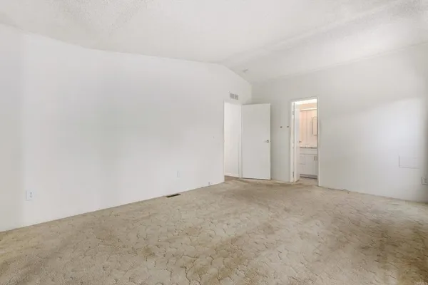 $290,000 | 3535 Linda Vista Drive, Unit 59, San Marcos, CA 92078
