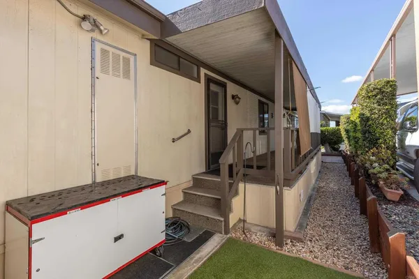$290,000 | 3535 Linda Vista Drive, Unit 59, San Marcos, CA 92078
