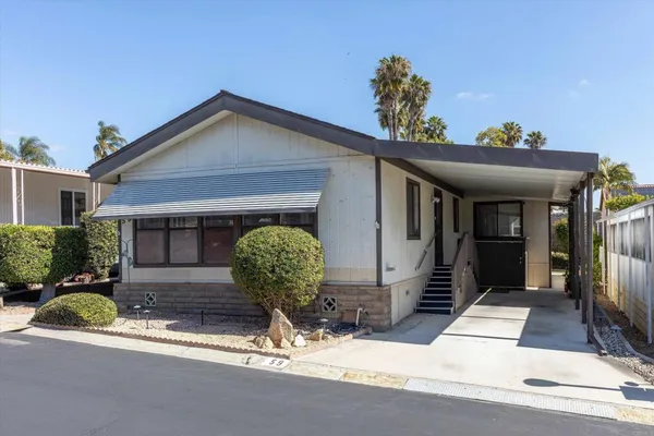 $290,000 | 3535 Linda Vista Drive, Unit 59, San Marcos, CA 92078