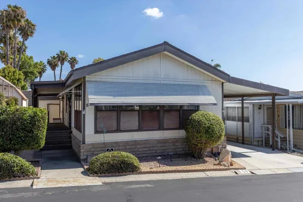 $290,000 | 3535 Linda Vista Drive, Unit 59, San Marcos, CA 92078