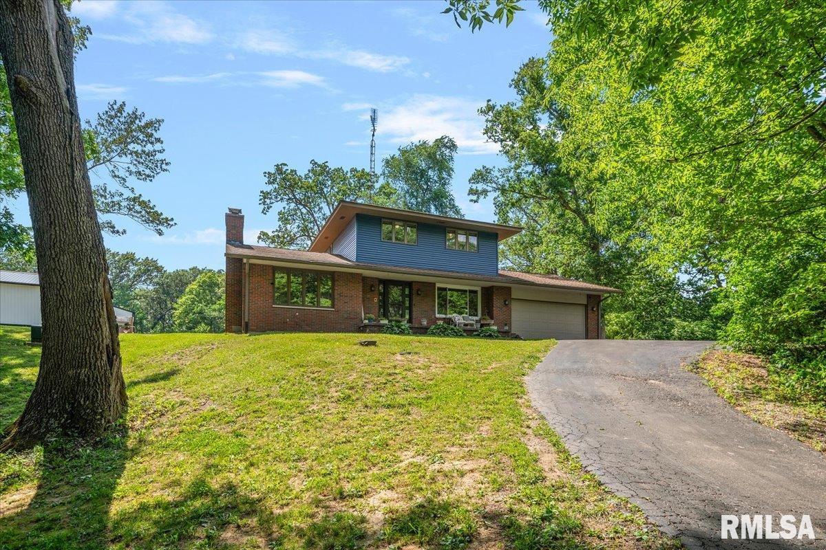 49 Etherton Lane Springfield, IL 62712 - Photo 4 of 52