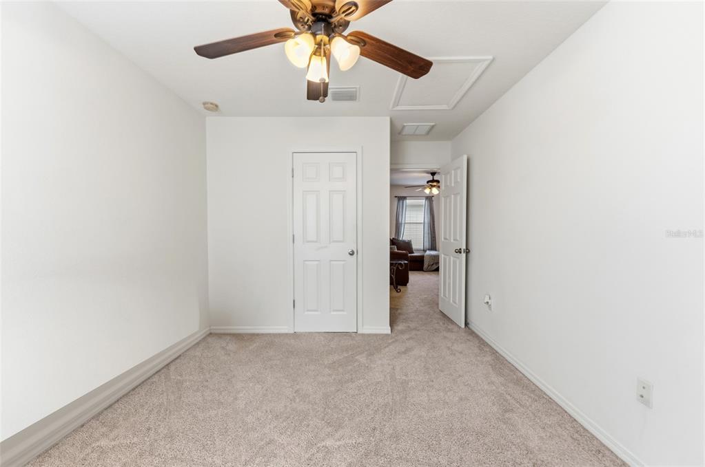 10257 Newminster Loop Ruskin, FL 33573 - Photo 27 of 52