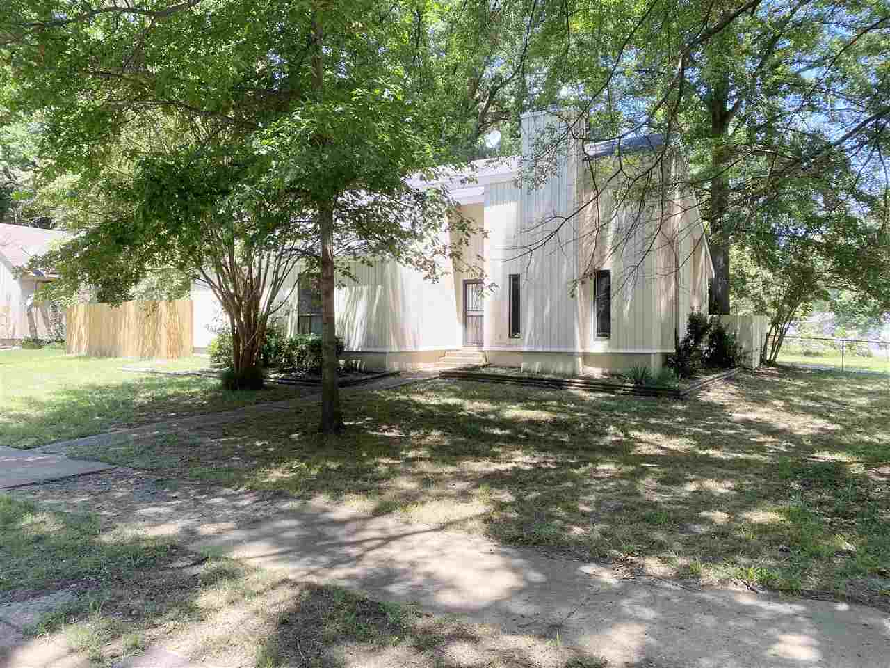4314 Renners Road Memphis, TN 38128 - Photo 3 of 23