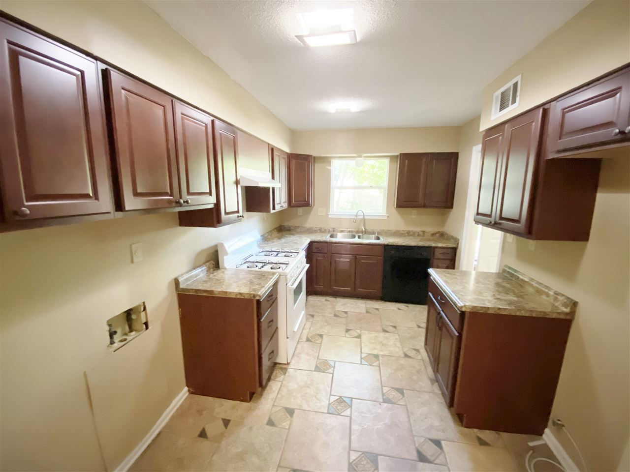 4314 Renners Road Memphis, TN 38128 - Photo 7 of 23