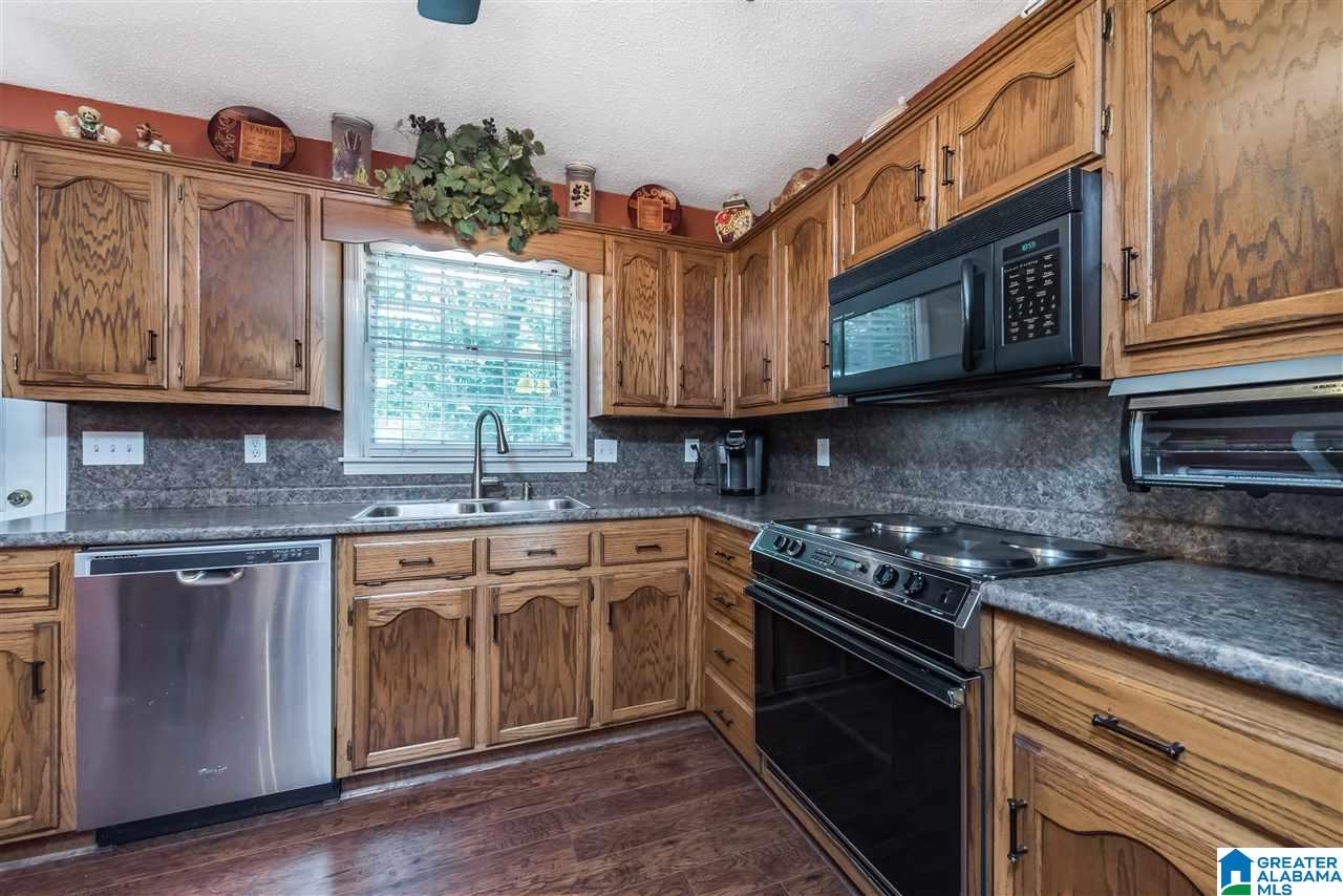 932 Independence Drive Alabaster, AL 35007 - Photo 9 of 24