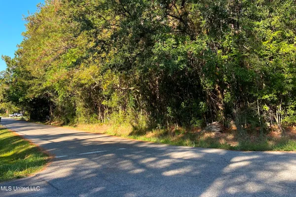 $295,000 | Elm Street, Picayune, MS 39466