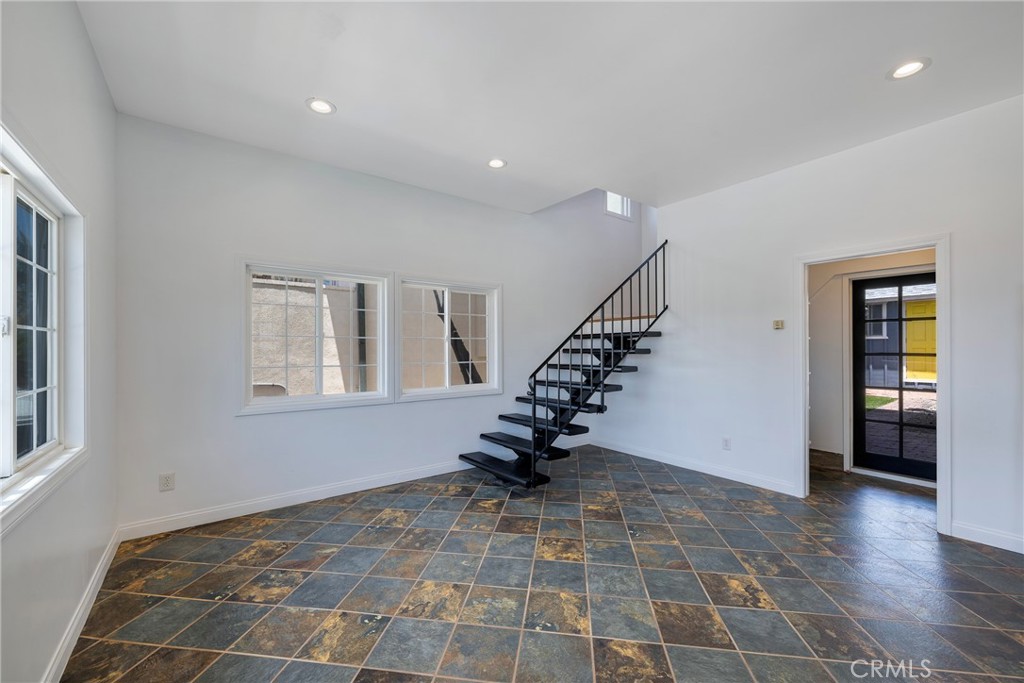 1547 Neptune Avenue Encinitas, CA 92024 - Photo 35 of 71