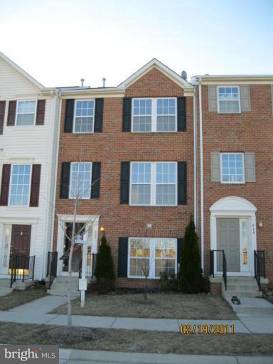 866 Lowe Road Middle River, MD 21220 - Photo 1 of 16 Exterior (Main)