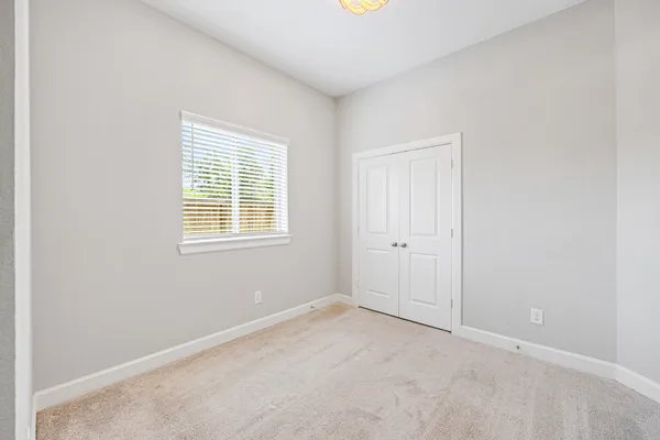 $3,000 | 9403 Windward Bluff Way, Tomball, TX 77375