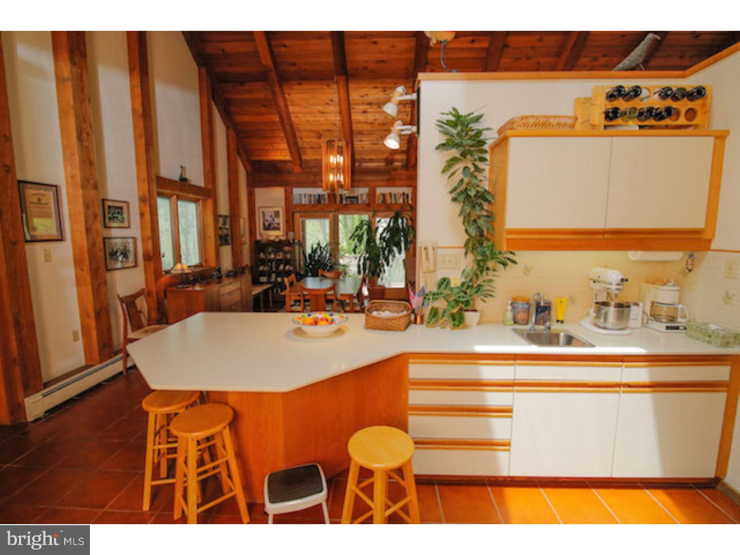 3063 Distillery Road Fogelsville, PA 18051 - Photo 8 of 25 Gallery Image 8