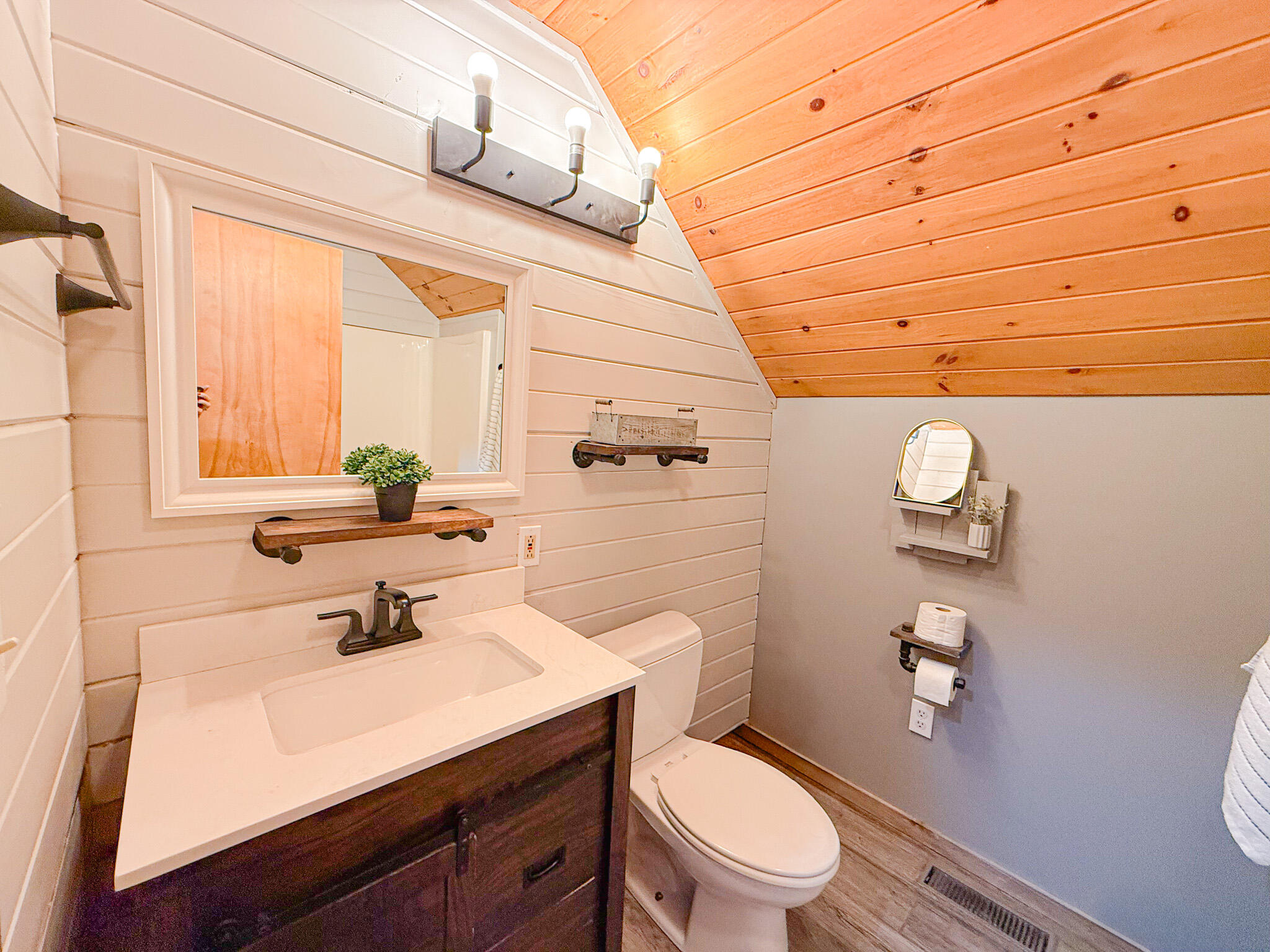 961-967 Newbury Neck Road Surry, ME 04684 - Photo 27 of 56 Bathroom upstairs