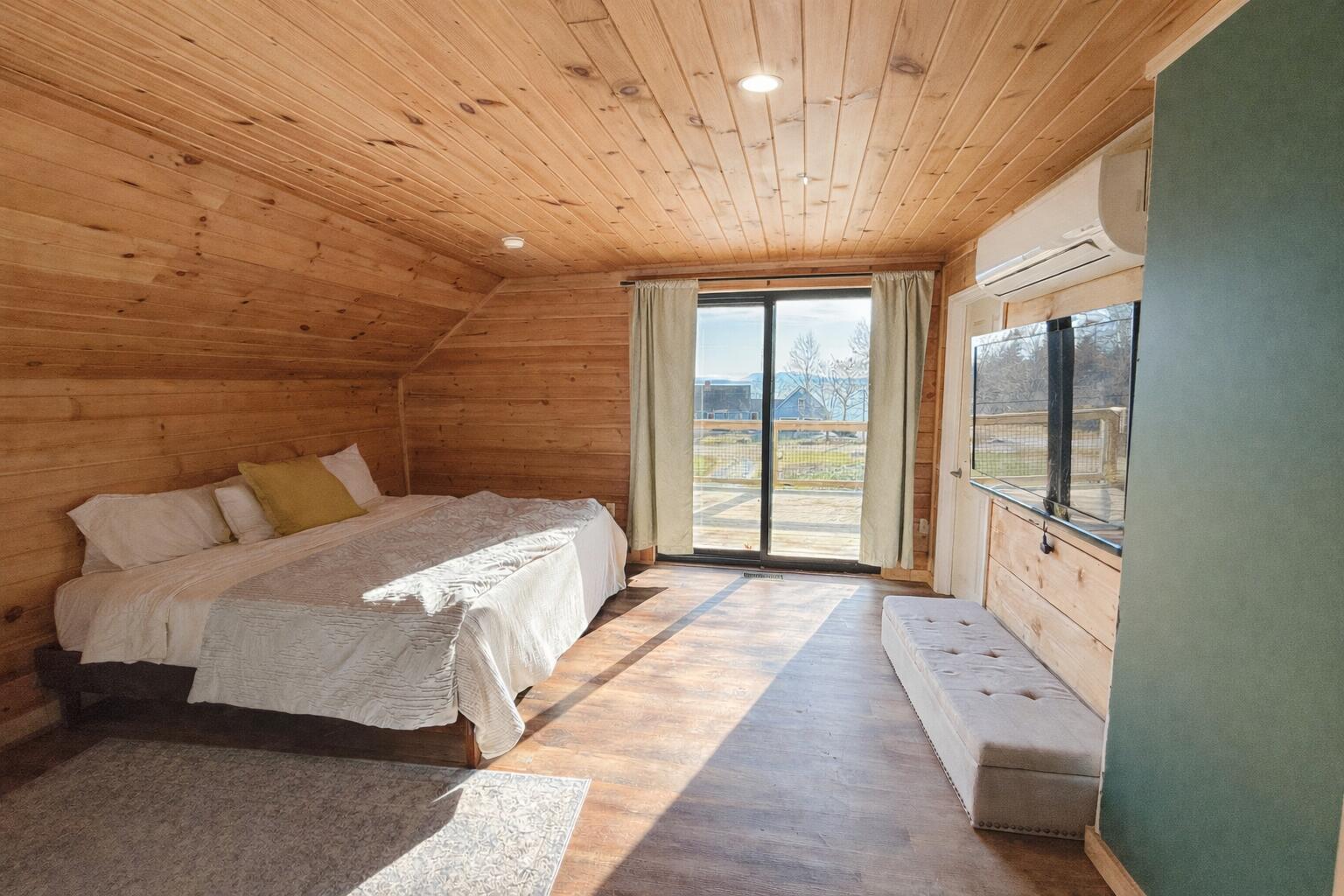 961-967 Newbury Neck Road Surry, ME 04684 - Photo 29 of 59 Second Level Primary bedroom