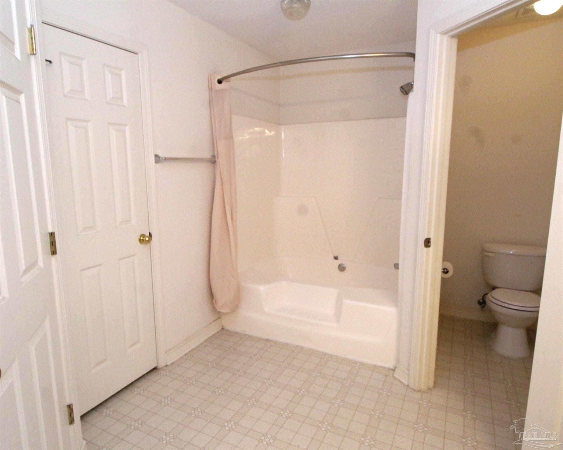 2026 Ziglar Road Cantonment, FL 32533 - Photo 12 of 25