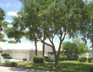 408 Cardiff Road, Unit 408 Venice, FL 34293 - Photo 1 of 1 Exterior Front