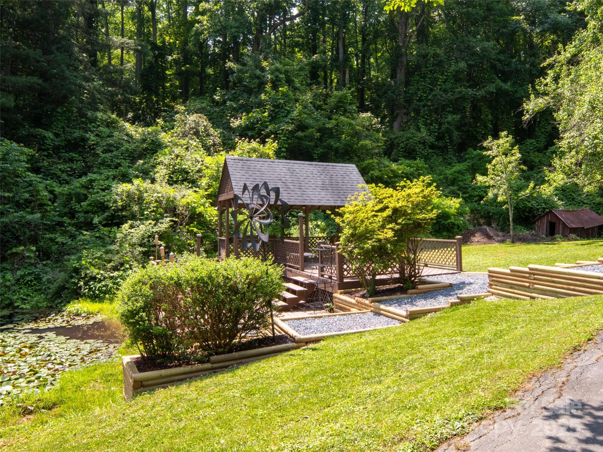 26 Melton Road Candler, NC 28715 - Photo 28 of 44 Gallery Image 28