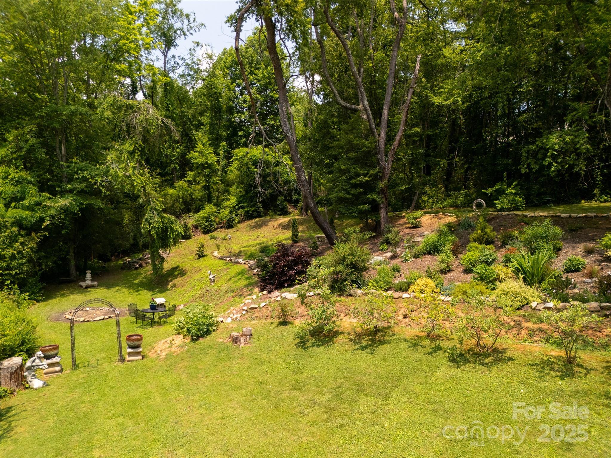 26 Melton Road Candler, NC 28715 - Photo 32 of 44 Gallery Image 32